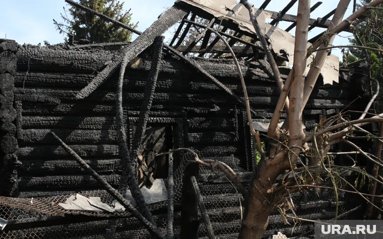 На базе отдыха «Стрелец» под Курганом сгорело все имущество 