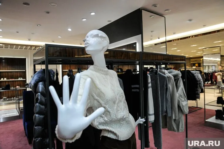 Магазин H&M в Тюмени находится в «Галерее Вояж» и ТРЦ «Сити Молл»