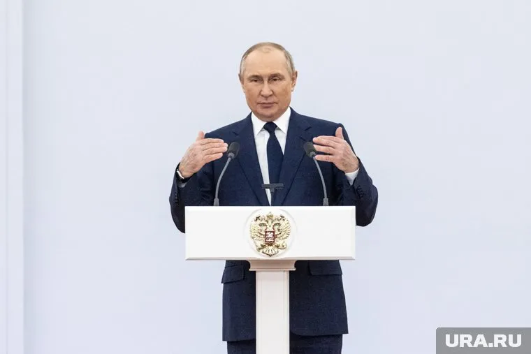 Владимир Путин оценил действия медицинских работников в Донбассе