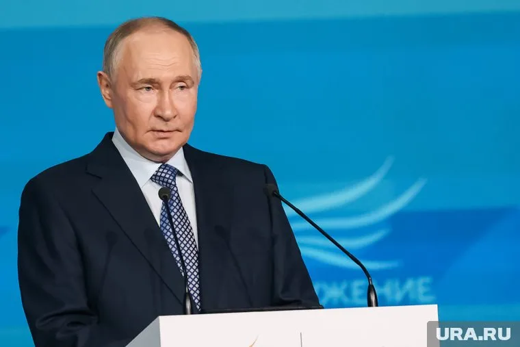 Путин сообщил о сложной ситуации в мировой экономике