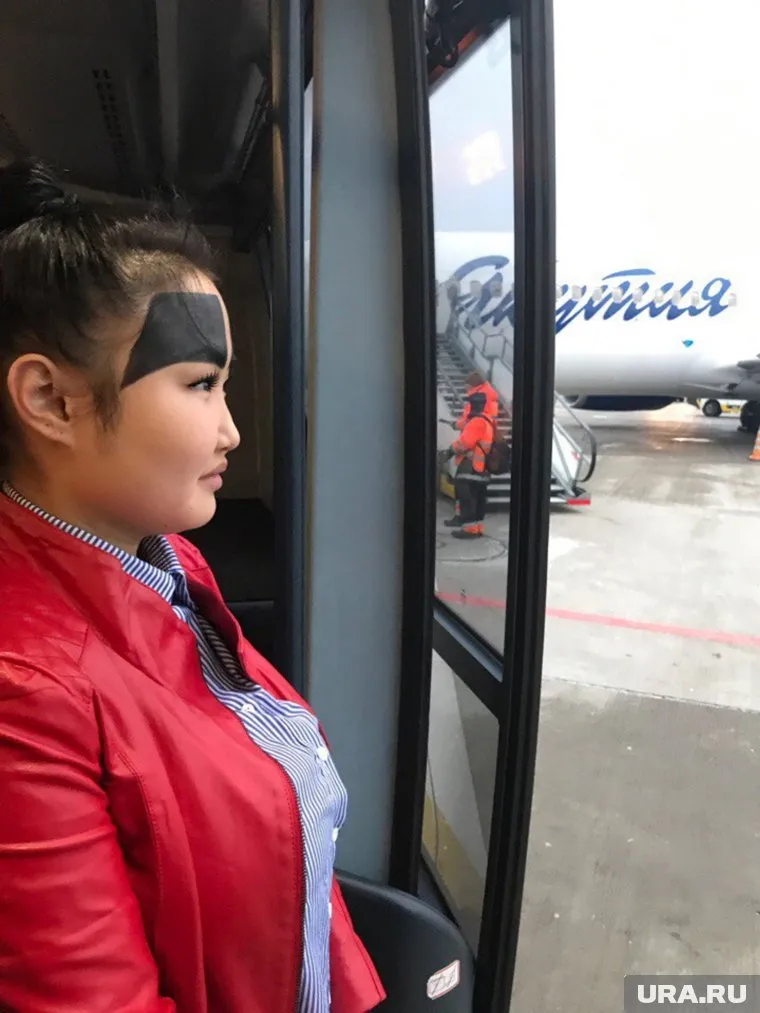 Сама девушка рассказала совсем другую версию произошедшего