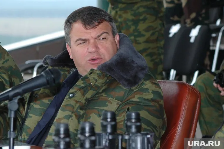 Анатолий Сердюков будет заниматься производством вертолетов