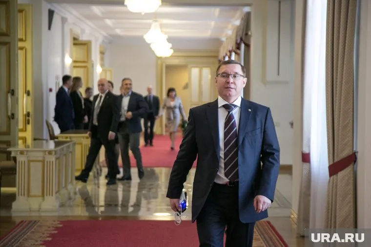 Владимир Якушев официально сложил полномочия губернатора Тюменской области