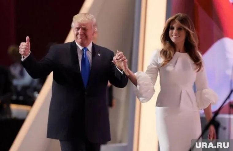 Новый образ Меланьи Трамп показался интернет-пользователям смешным