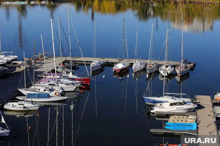 ООО «Марина» арендует участок в Галерной гавани с 2008 года, используя его для яхт-клуба (архивное фото)