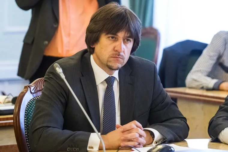 Совещание зампредседателя Тюменской областной думы Геннадия Корепанова  с таксистами. Тюмень, афанасьев максим