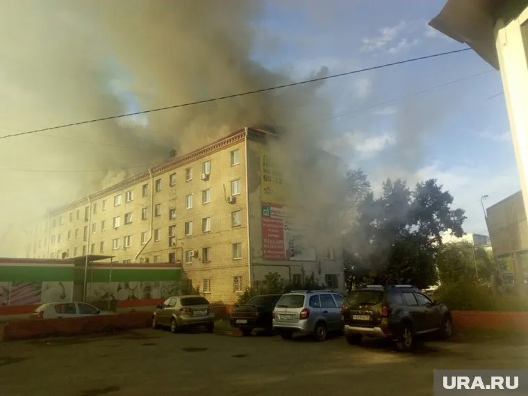 Виновника пожара в общежитии пока не ищут