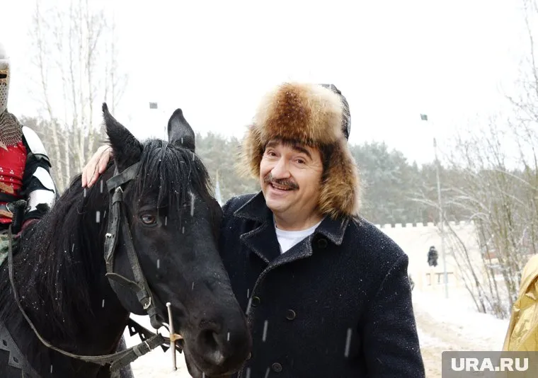 Валерий Комиссаров отмечает день рождения 12 апреля