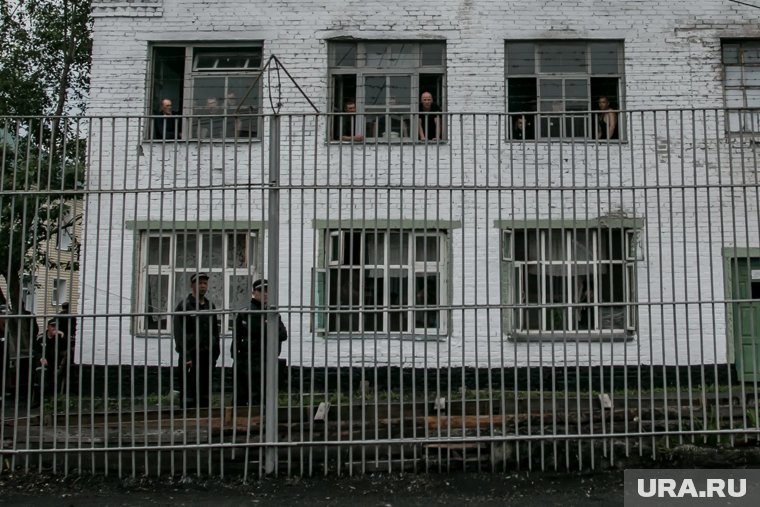 «Безопасник» скандальной овощебазы вырвался из СИЗО Екатеринбурга