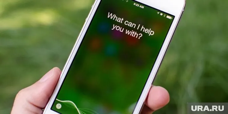 Согласно данным Siri, актер скончался еще в 2009 году