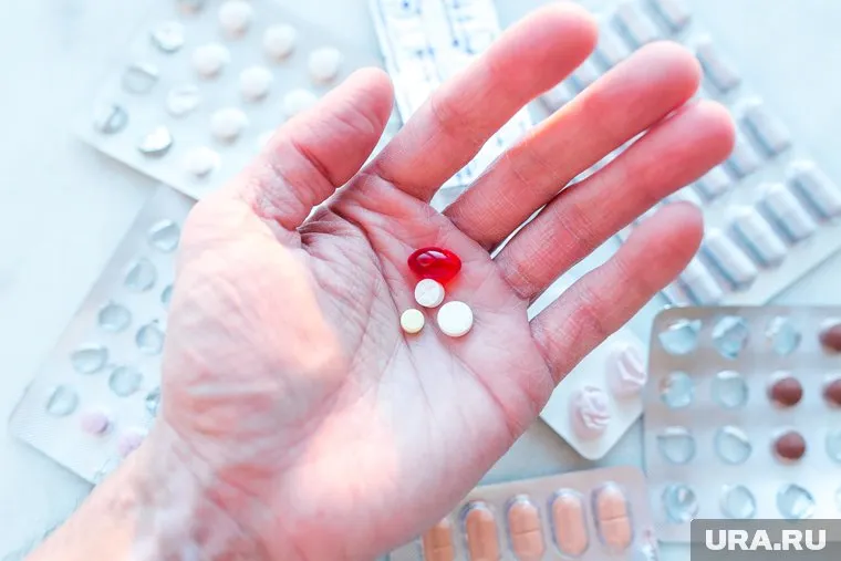 Лекарства перепродают в закрытых чатах