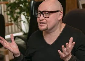 Певец Шура вновь раскритиковал Курган после скандала с «говном»