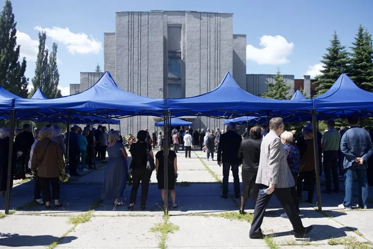 Похороны Елены Дерягиной. Екатеринбург 