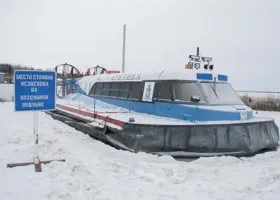 Жители Ямала не могут переправиться через Обь из-за отсутствия транспорта