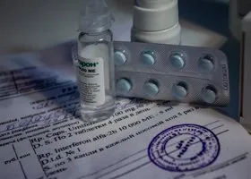 Пермских врачей поймали на торговле справками о вакцинации