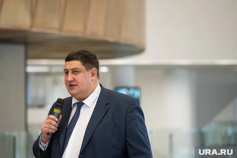 Министр Дмитрий Дегтярев ушел на больничный