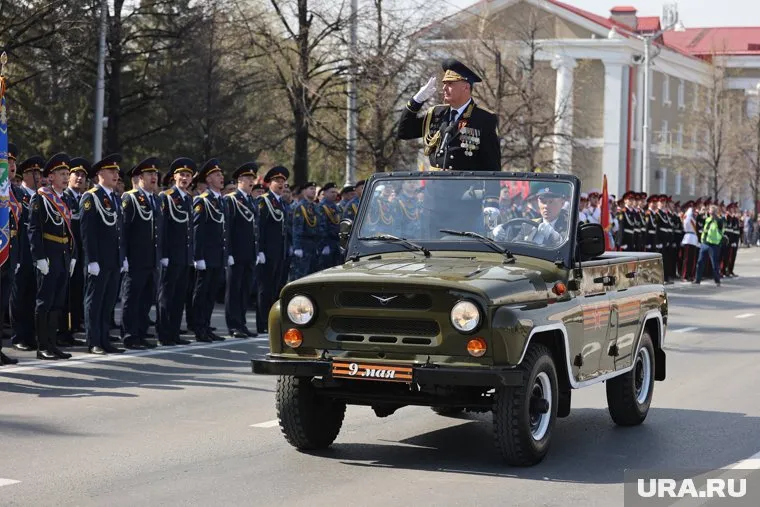 Как проводили празднования Победы в Кургане