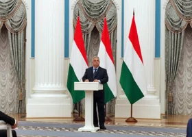 Орбан: сотрудничество с Россией и США открывает лидерство в мировой экономике