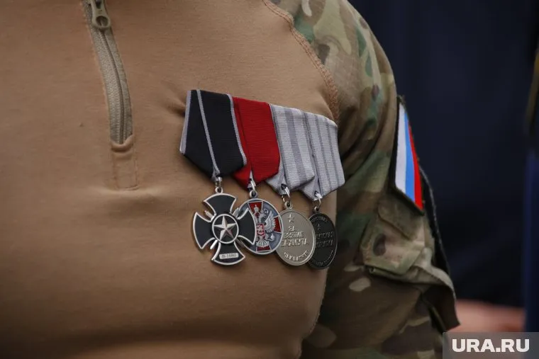 Замруководителя ЛДПР Станислав Наумов заявил, что за нападения на ветеранов СВО и других россиян иностранцев следует отправлять на их родину