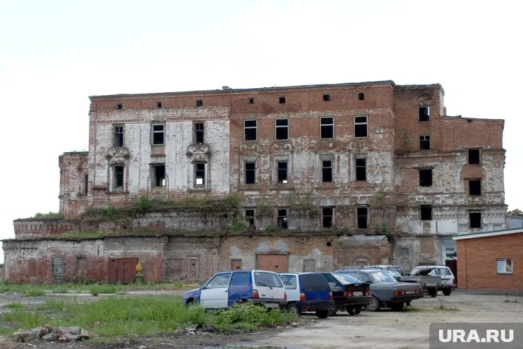 Успенский собор был практически полностью разрушен в советский период