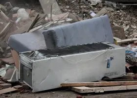 Эвакуированные жители пермского дома уже жаловались на трещину