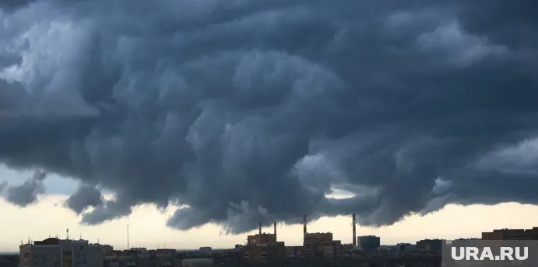 Редкое природное явление жители Очера запечатлели 19 июня