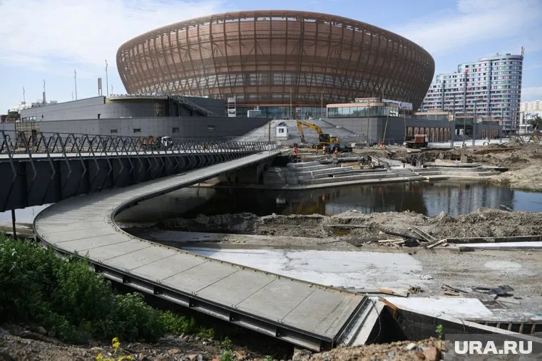Срок сдачи по контракту набережной у УГМК-Арены — ноябрь 2025 года
