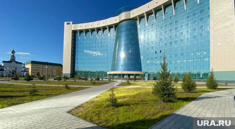 Больницу должны достроить до конца года, но работать учреждение начнет только летом 2023