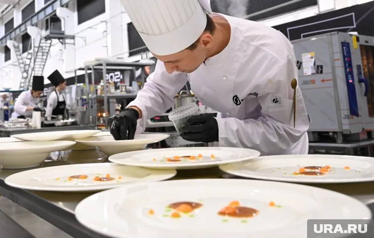 Ресторан "Ленина,81" откроется в бывшем помещении "Помидора" (архивное фото)