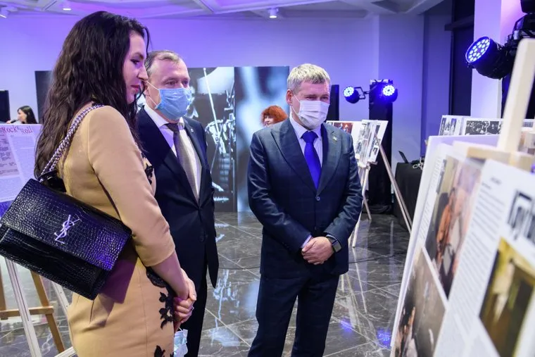 Презентация книги Коммерсантъ-Урал Буре вестники. Екатеринбург