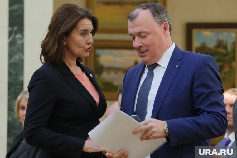 По словам Елены Артюх, мэрия рискует увязнуть в судах