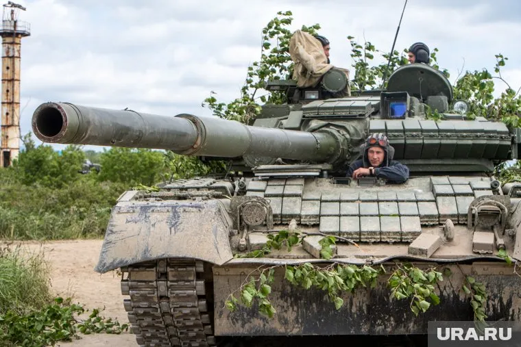 Российский танкист рассказал как удалось с дальнего расстояния подбить вражескую БМП