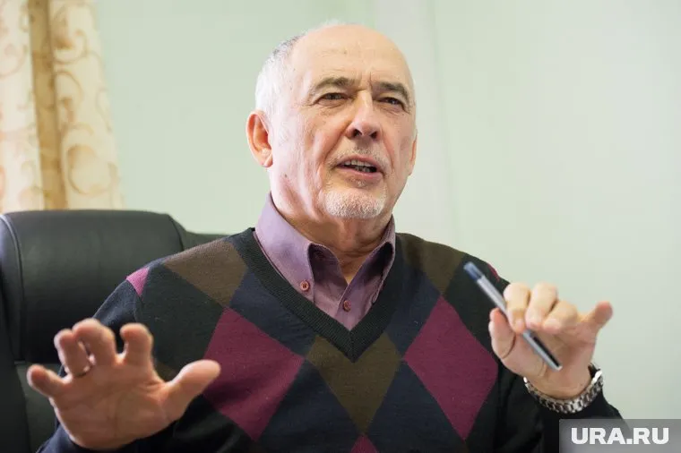 Анатолий Гайда - один из свердловских политических долгожителей. Пора бы и честь знать