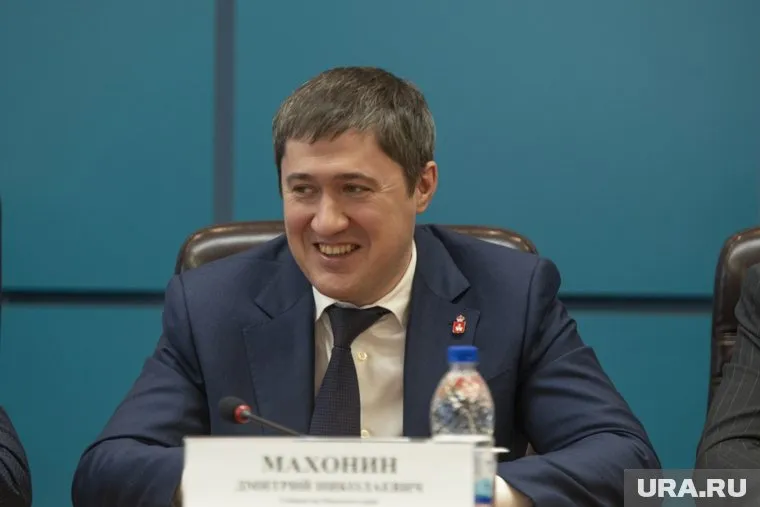 Пермский губернатор Махонин побывал на золотодобывающем предприятии