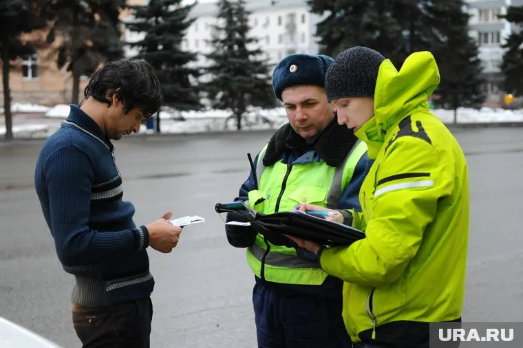 Новые правила существенно ограничат полномочия сотрудников ГИБДД