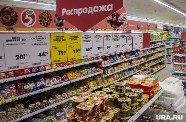 Граждане пытаются сэкономить на еде, заявляют эксперты рынка