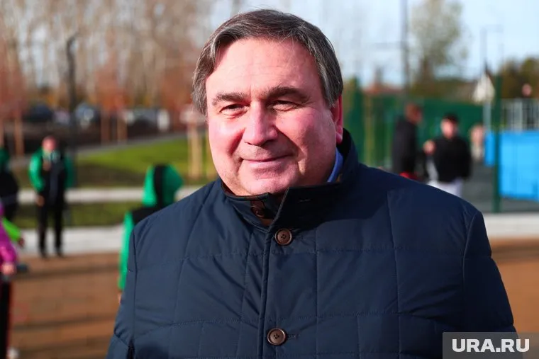 Николаю Смирнову, говорят, уход из правительства тоже дался нелегко