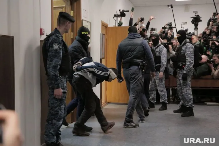 Ранее суд арестовал двух фигурантов дела о теракте