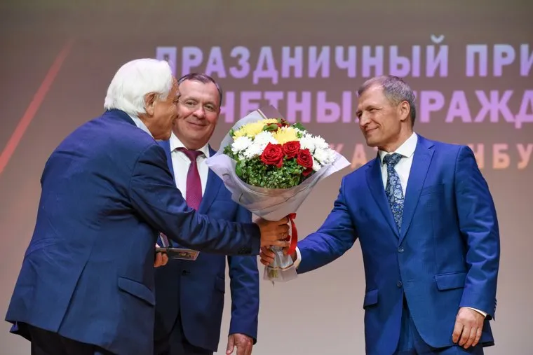 Вручение в Синара-центр. Екатеринбург