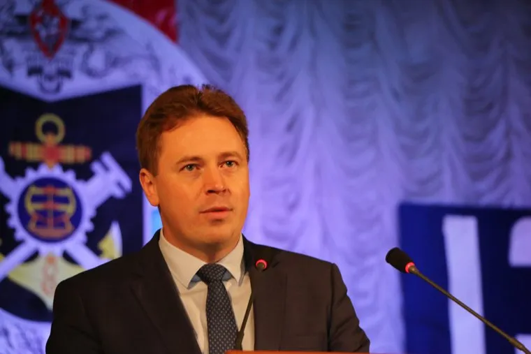 Овсянников Дмитрий, Овсянников Дмитрий