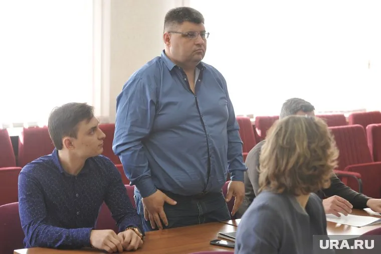 Александр Дутов-старший больше двух часов отвечал на вопросы