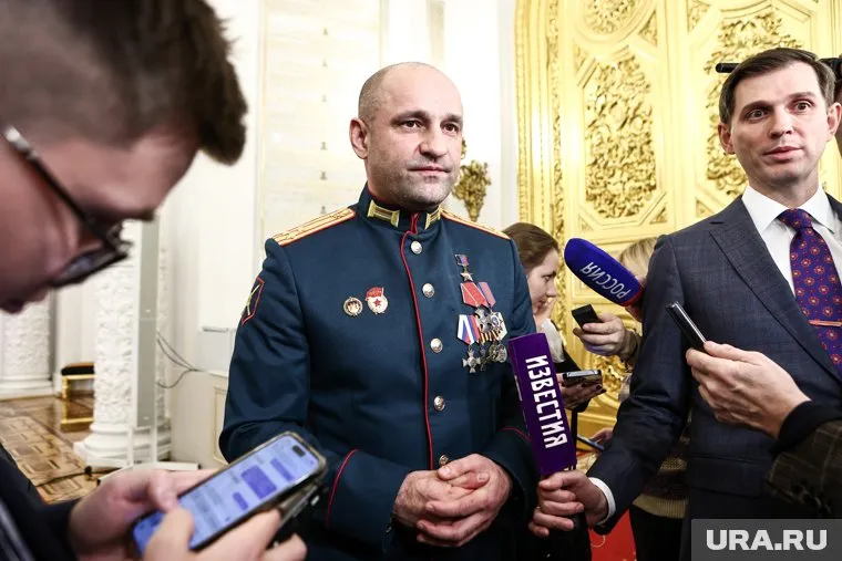 Герой ДНР Артем Жога дал старт работе уникального центра отбора контрактников в ХМАО