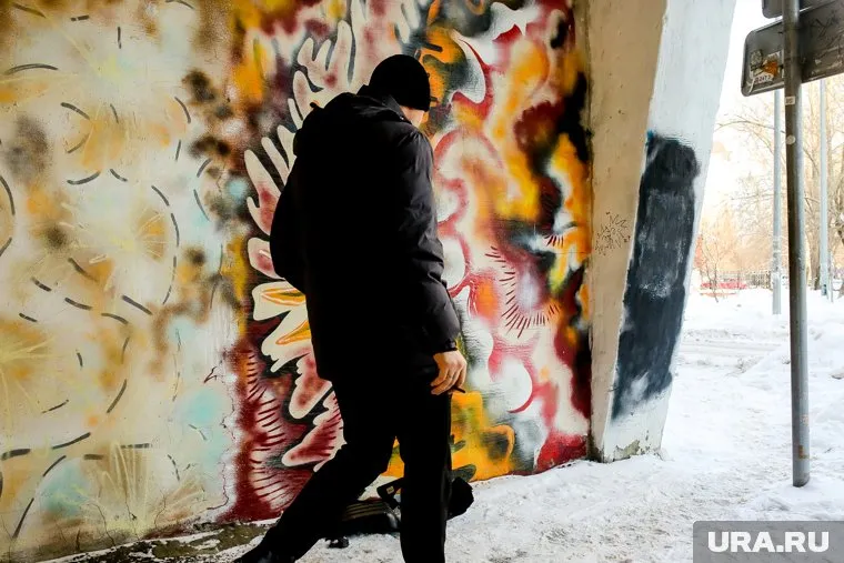 Наркоманы не дают жильцам покоя не только днем, но и по ночам