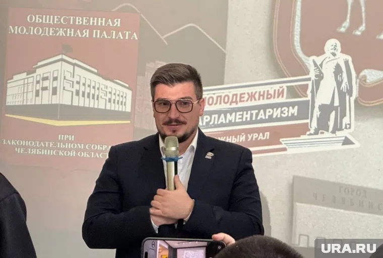 Депутат ЗСО Рожков отметил, что дерзкие идеи молодежи приводят к положительному результату