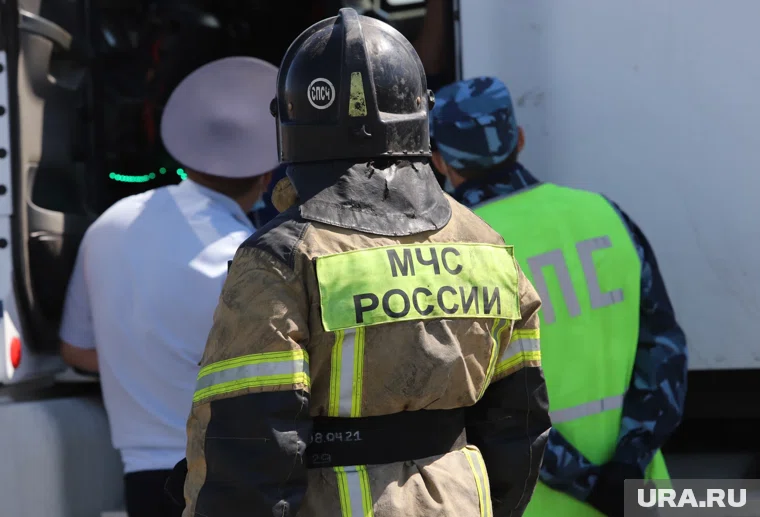 Авария случилась на трассе, по которой следовал рейс Пермь — Екатеринбург (архивное фото)