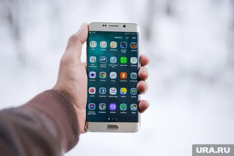 Samsung потроллила смартфоны Apple