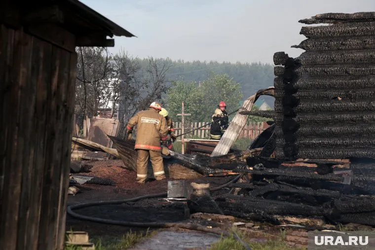 Спасти жилье не удалось, пожилая женщина лишилась имущества на 700 тысяч рублей