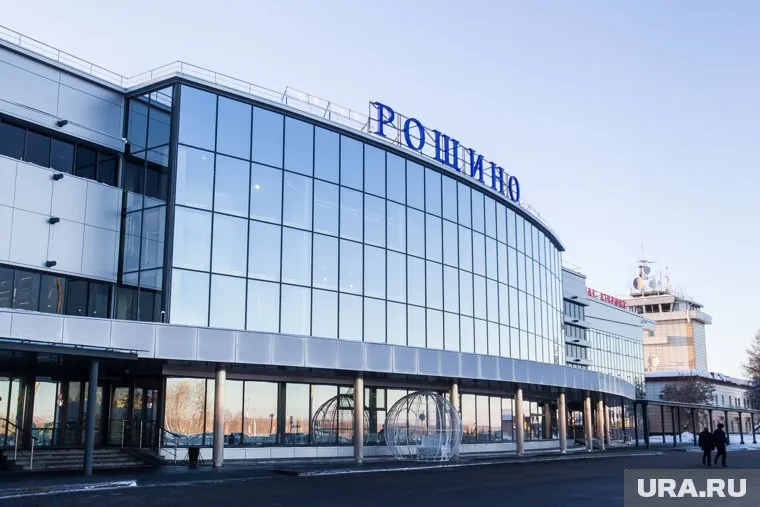 Самолеты аваикомпаний Аэрофлот и Utair не полетели в Москву, Екатеринбург и Ханты-Мансийск