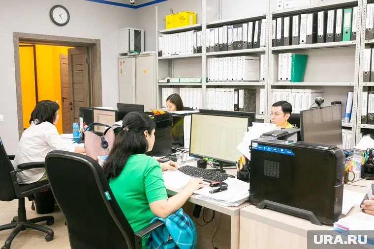 Каждый восьмой житель ЯНАО боится быть уволенным