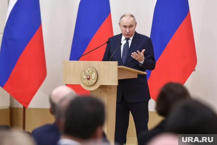 Путин отметил предвзятость международных институтов в сфере прав человека